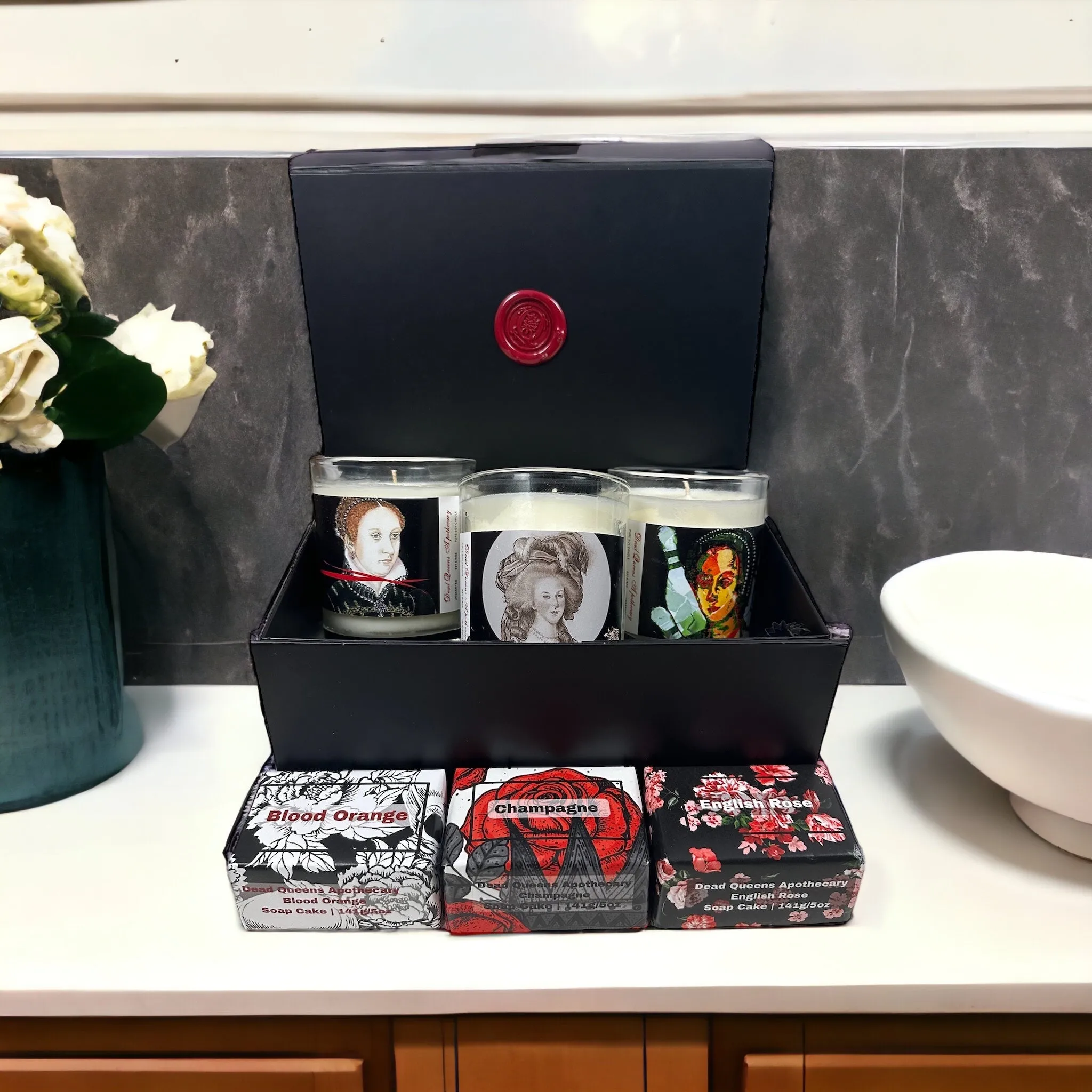 Beheaded Queens Royal Bath Gift Box