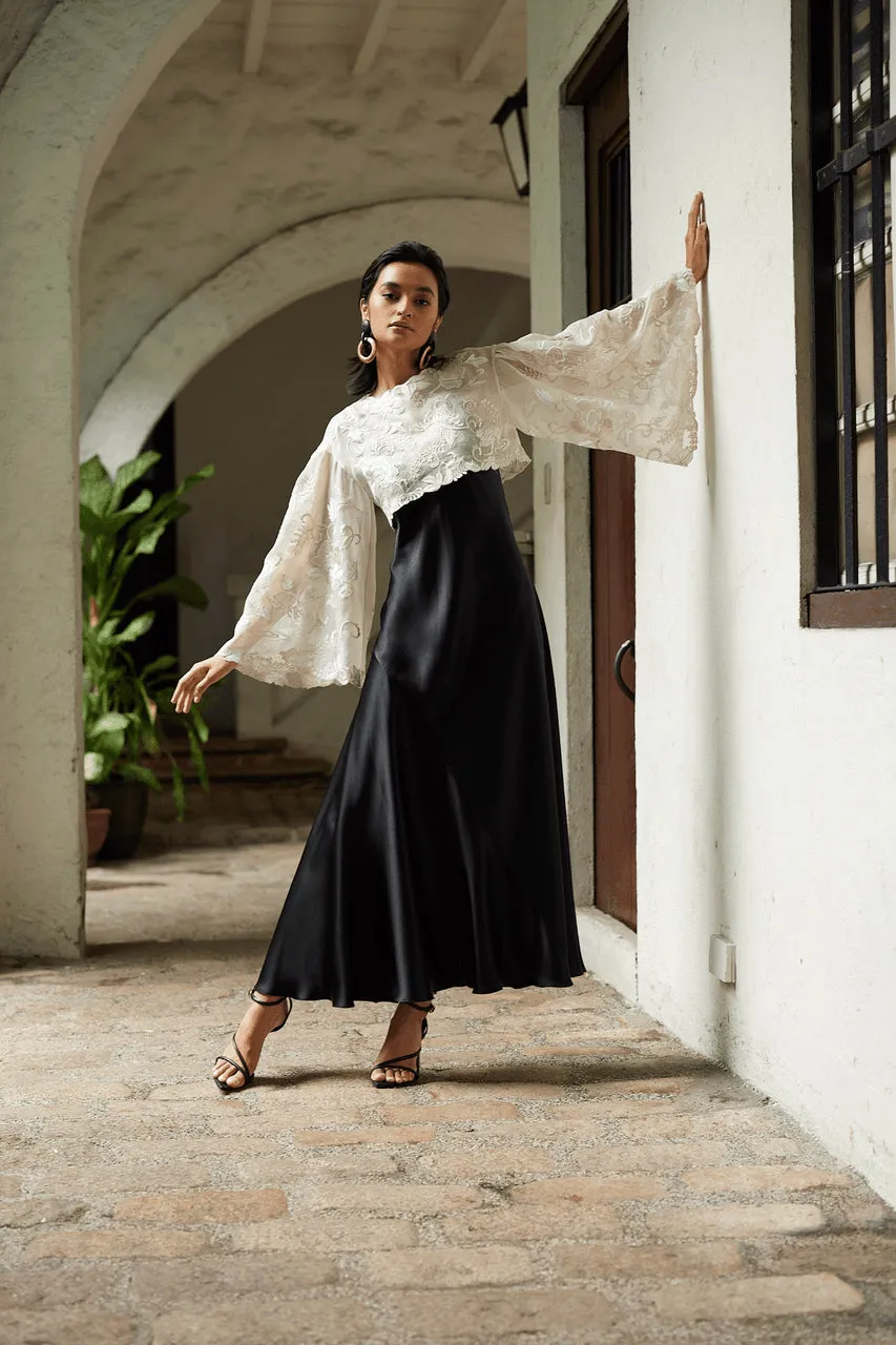 Couture Piña Embroidered Top