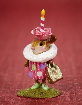 Her Sweet Treat, a Wee Forest Folk