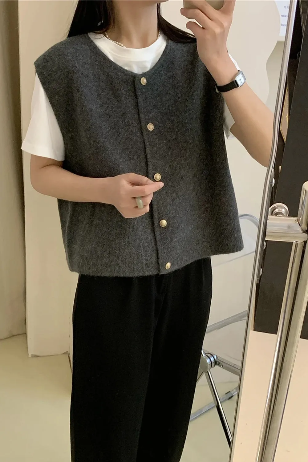 O-Neck Knitted Sleeveless Vest Sweater