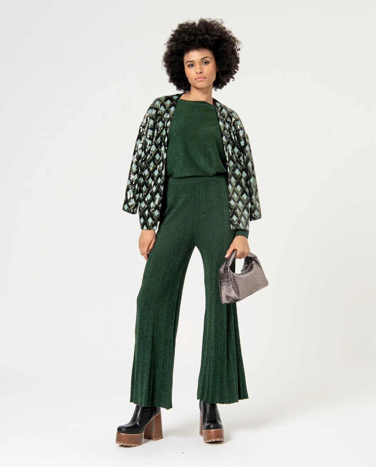 Surkana boat neck jumper batwing sleeves green
