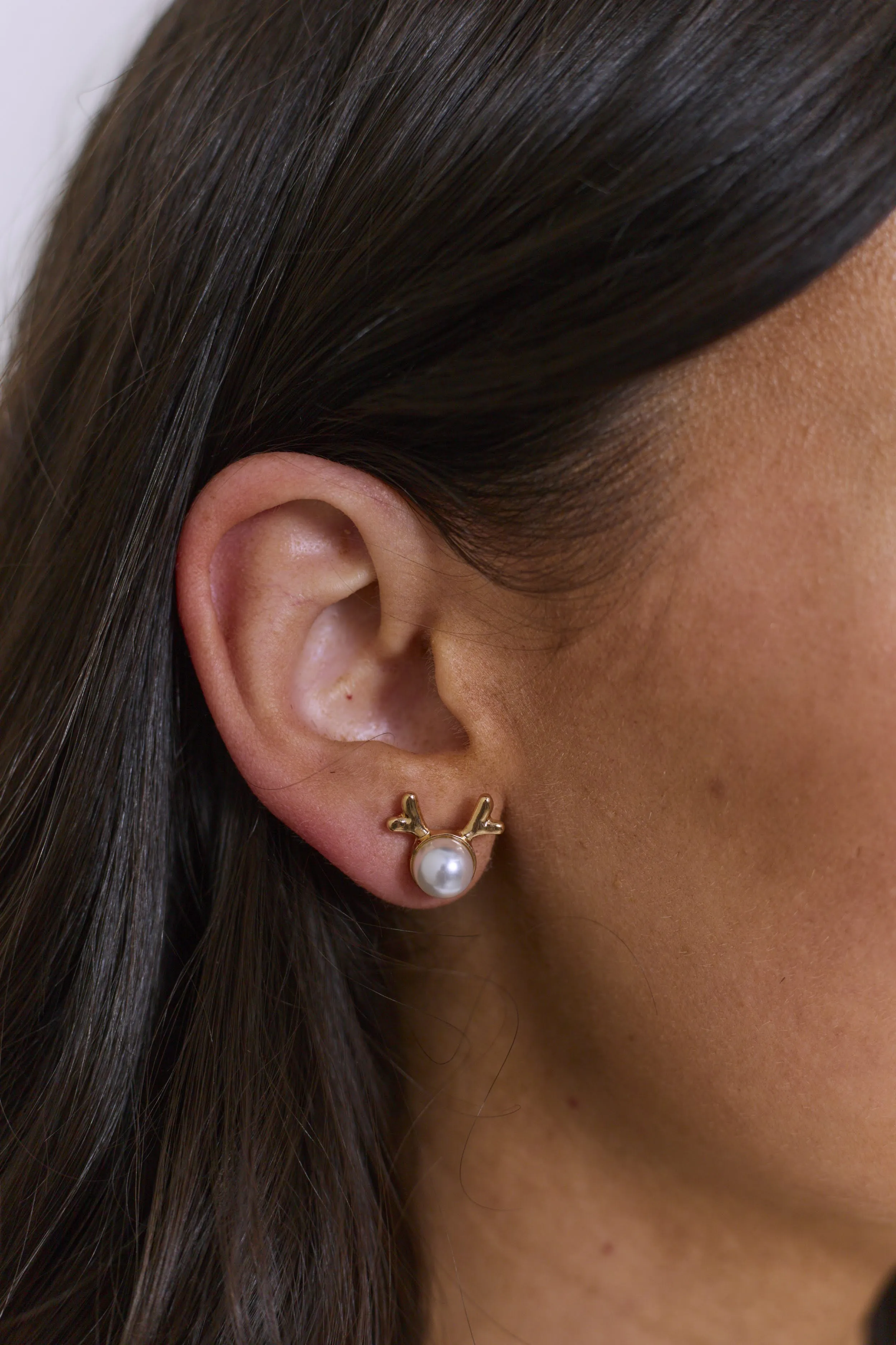You’ll Go Down In History Pearl Reindeer Stud Earrings - Gold